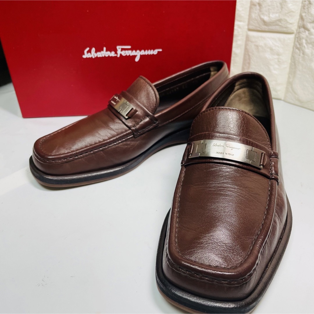 Ferragamo ビット Dブラウン ローファー