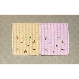 アツコマタノ(Atsuko Matano)の【新品】マタノアツコ　クマ　フェイスタオル　ピンク　イエロー　2枚セット(タオル/バス用品)