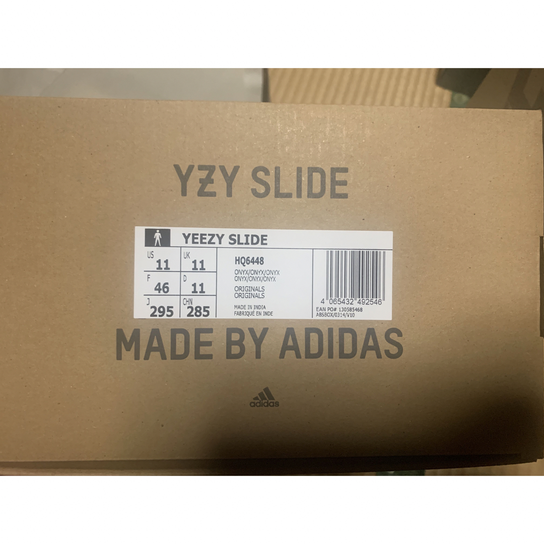 YEEZY SLIDE "ONYX" HQ6448 （オニキス/オニキス/オニキ