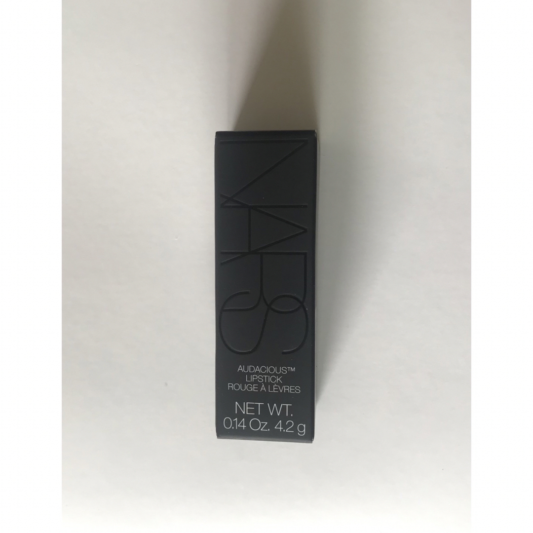 NARS(ナーズ)のNARS人気なオーデイシャスリップスティックブライトピンク2854 DARIA コスメ/美容のベースメイク/化粧品(口紅)の商品写真