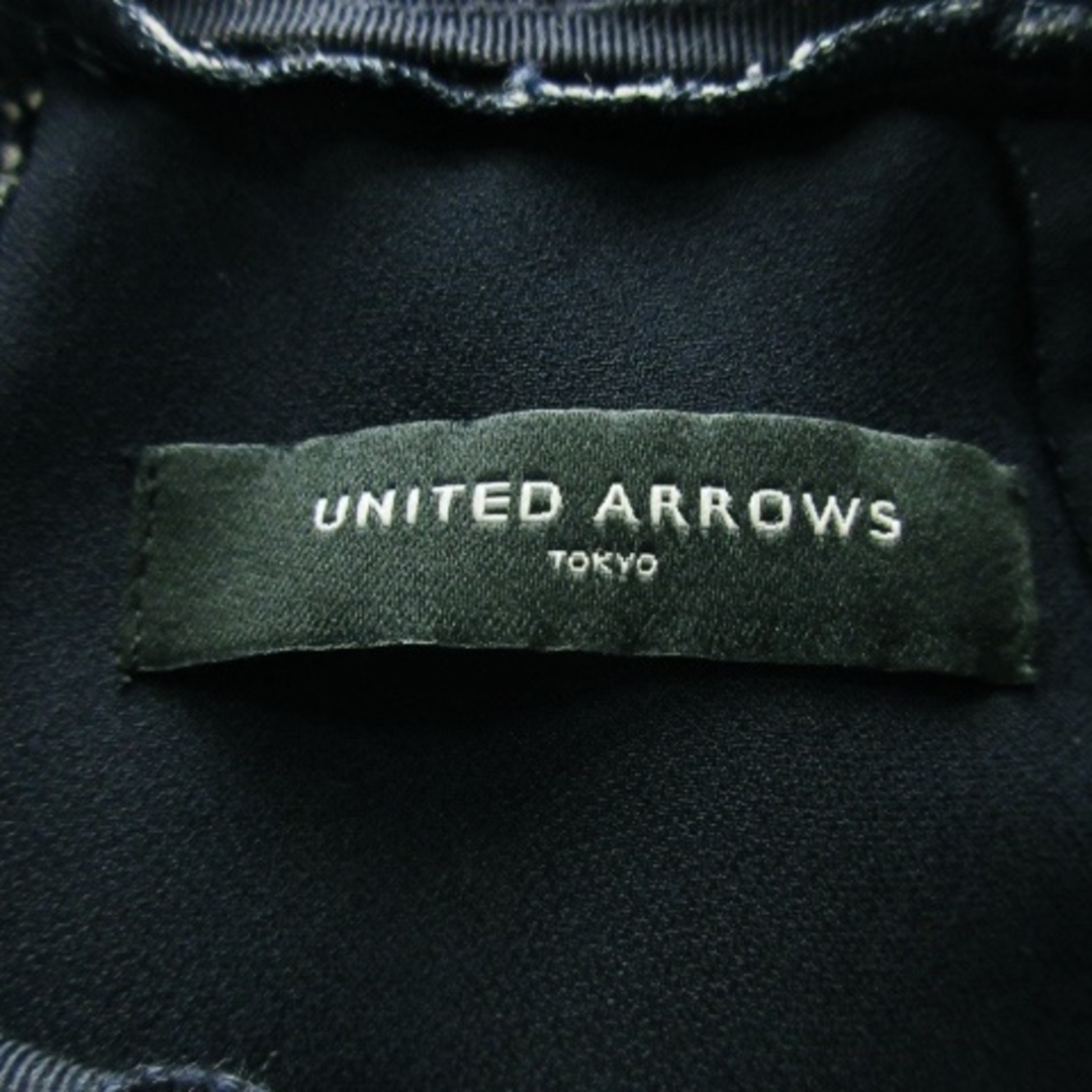 UNITED ARROWS(ユナイテッドアローズ)のユナイテッドアローズ スカート 総レース タイト ひざ丈 花柄 薄手 36 紺 レディースのスカート(ひざ丈スカート)の商品写真