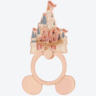 ディズニー(Disney)のディズニー  40周年　シンデレラ城  スマホリング　新品未使用(キャラクターグッズ)
