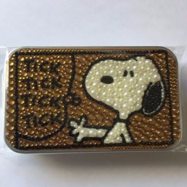 Snoopy スヌーピー チョコ キラキラ缶の通販 By Activekids スヌーピーならラクマ