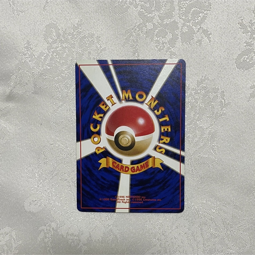 ポケモンカード　旧裏　ピカチュウLv.12 エンタメ/ホビーのトレーディングカード(シングルカード)の商品写真