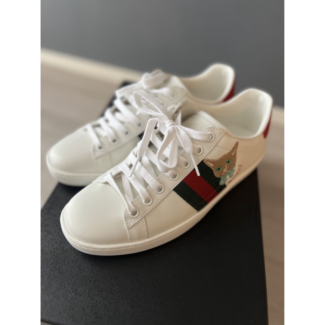 gucci スニーカー 美品のサムネイル