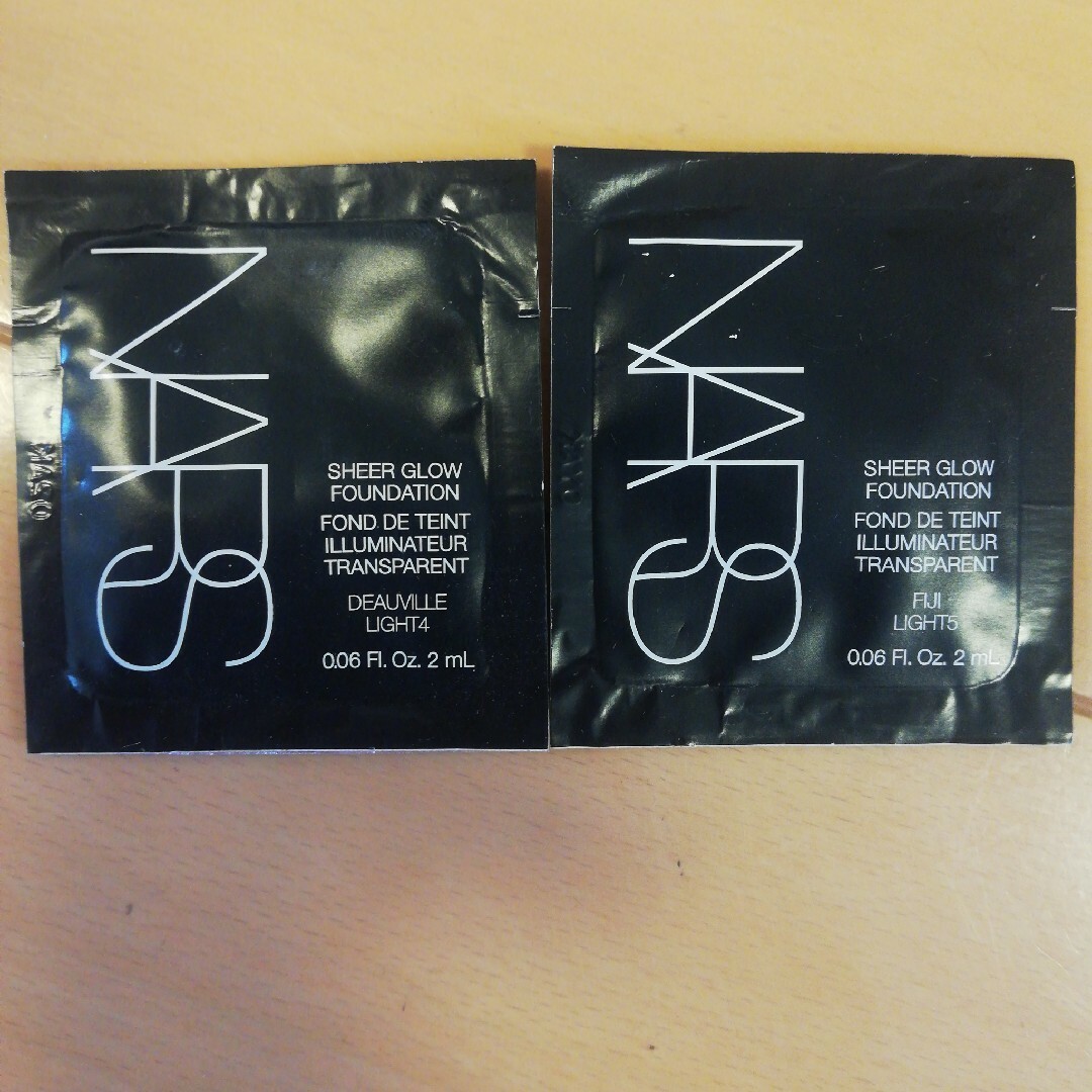 NARS(ナーズ)のNARSファンデーションサンプル6点セット コスメ/美容のキット/セット(サンプル/トライアルキット)の商品写真