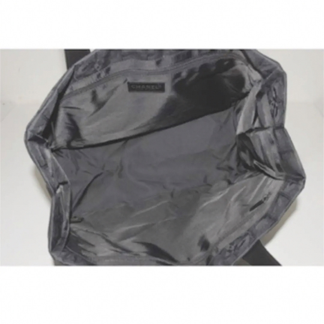 CHANEL(シャネル)のCHANEL トラベルライン　トート　バッグ　ブラック　黒　 レディースのバッグ(トートバッグ)の商品写真