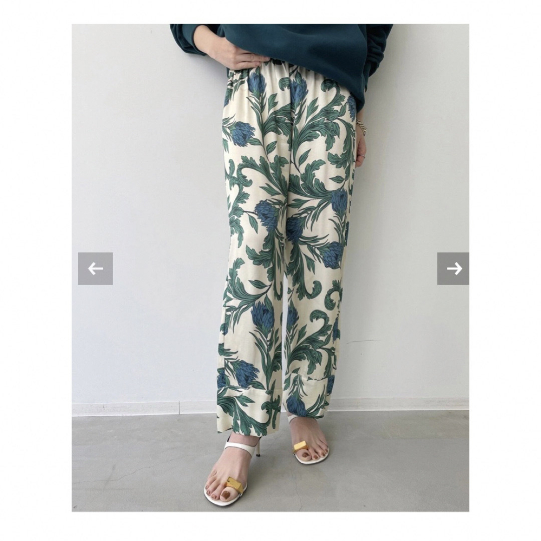 SENSI STUDIO/センシ スタジオPrint Slouchy Pants