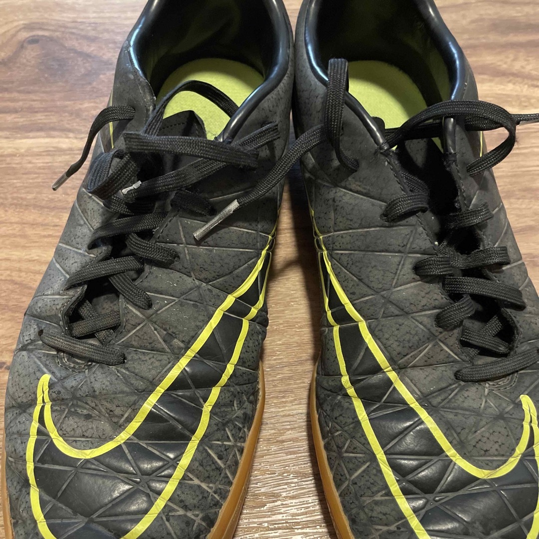 NIKEフットサルシューズ NIKEフットサルシューズ