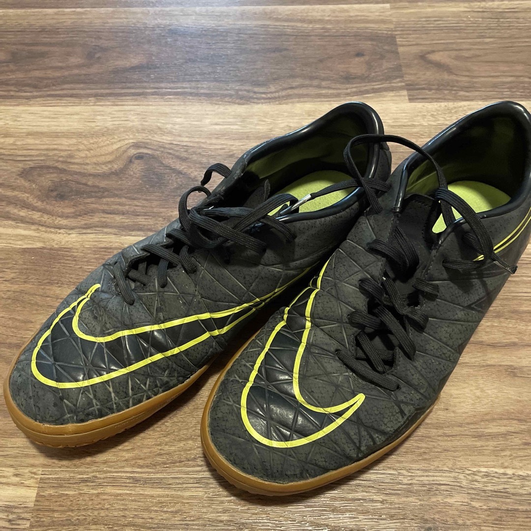 NIKEフットサルシューズ NIKEフットサルシューズ