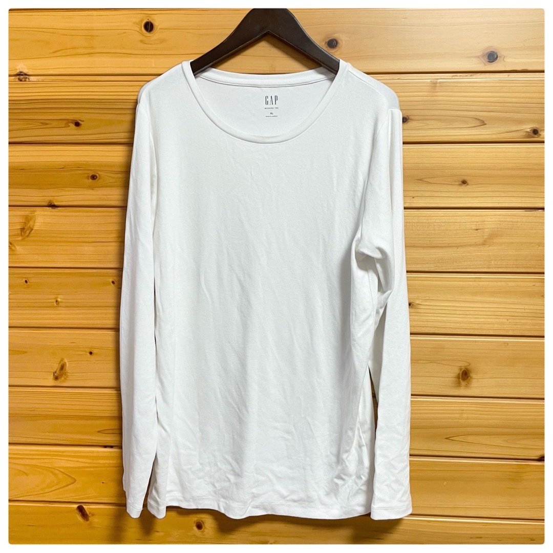 GAP(ギャップ)のGAP モダンTシャツ 長袖クールネックTシャツ 白ホワイト XL(3L位) レディースのトップス(Tシャツ(長袖/七分))の商品写真