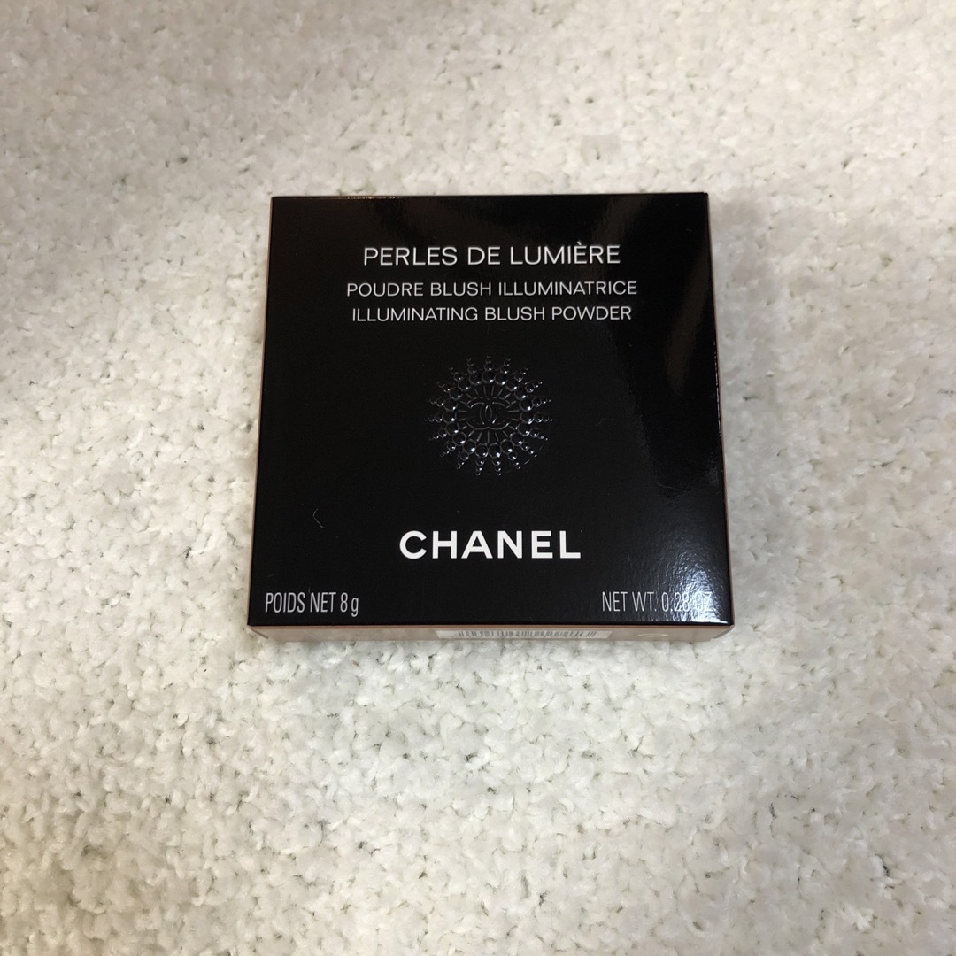 CHANEL(シャネル)のシャネル　未開封　フェイスパウダー コスメ/美容のベースメイク/化粧品(フェイスパウダー)の商品写真