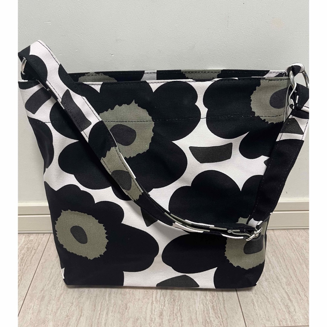 新品marimekko マリメッコ  Pieni Unikkoショルダーバッグ