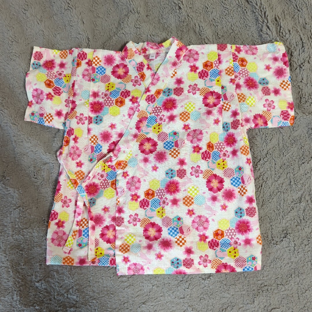 甚平 女の子 95cm キッズ/ベビー/マタニティのキッズ服女の子用(90cm~)(甚平/浴衣)の商品写真