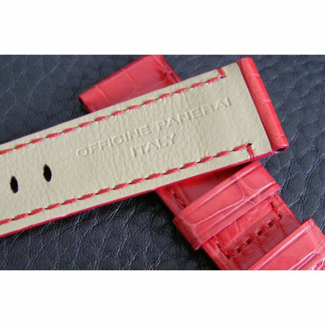 PANERAI(パネライ)のPANERAI パネライ 純正 22mm Dバックル用 アリゲーター バンド 赤 メンズの時計(レザーベルト)の商品写真