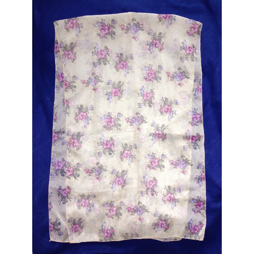花柄スカーフ ストール レディースのファッション小物(バンダナ/スカーフ)の商品写真