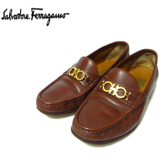 サルヴァトーレフェラガモ(Salvatore Ferragamo)のフェラガモ シューズ 7EE 約25㎝ ローファー ゴールド金具 ガンチーニ(ドレス/ビジネス)