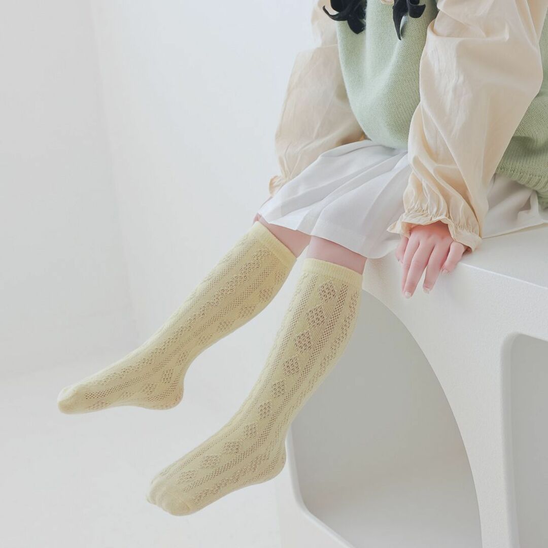 【4足セット】夏用 靴下 ソックス フリーサイズ　かかと無し　編み 女の子 子供 キッズ/ベビー/マタニティのこども用ファッション小物(靴下/タイツ)の商品写真