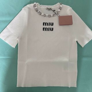 MIUMIU/ミュウミュウ】Tシャツ ロゴプリント(XS)半袖 赤文字 白