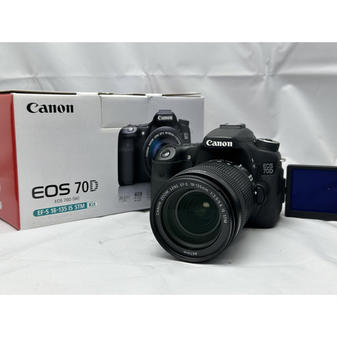 Canon EOS 70D 18-135レンズキット♪中望遠♪wifi搭載♪-