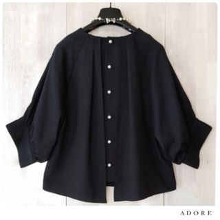 アドーア(ADORE)の◆幻◆希少美品　定価2.8万円 ADORE コットンバックパールボタンカットソー(シャツ/ブラウス(長袖/七分))