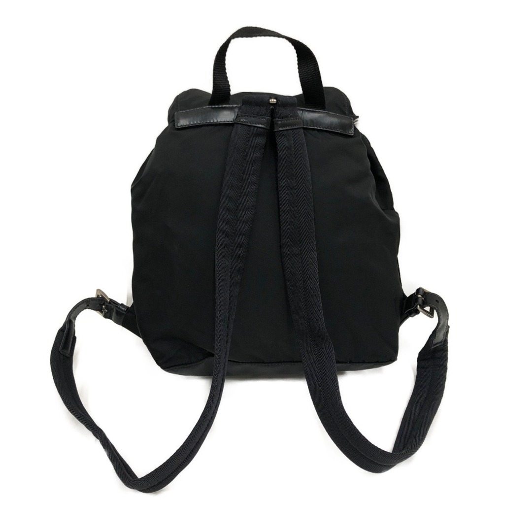 PRADA(プラダ)の〇〇PRADA プラダ リュック デイパック ロゴプレート  ブラック レディースのバッグ(その他)の商品写真