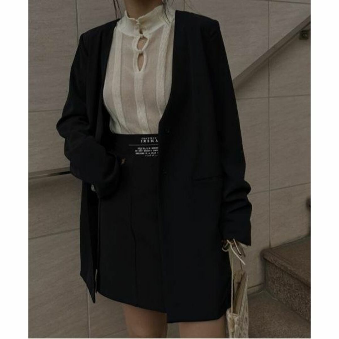 Ameri VINTAGE(アメリヴィンテージ)の黒 セット TWILL COLLARLESS JACKET MINI SKIRT レディースのジャケット/アウター(テーラードジャケット)の商品写真