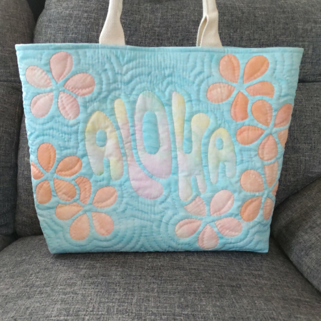 購入者が決まりました!ハンドメイド ハワイアンキルトバッグ 大きいサイズ