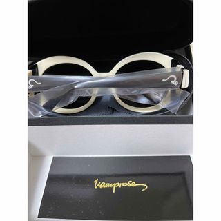 HYDE ぐるぐる サングラス 新品 ケース 箱入り-tops.edu.ng