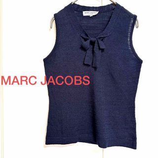 マークジェイコブス(MARC JACOBS)の美品　マークジェイコブス　ニット　リボン　ボウタイ　ノースリーブ　　ネイビー　紺(ニット/セーター)