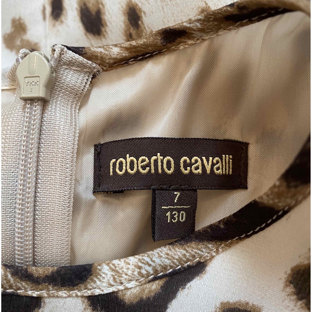 Roberto Cavalli(ロベルトカヴァリ)のロベルトカヴァリ☆ワンピース☆size7 キッズ/ベビー/マタニティのキッズ服女の子用(90cm~)(ドレス/フォーマル)の商品写真