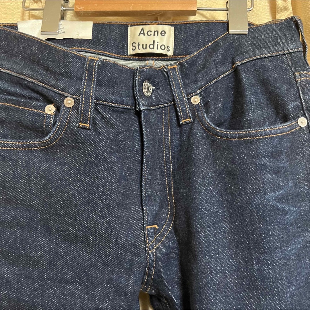 acne studios パンツ　デニム　スリムフィット　スキニー