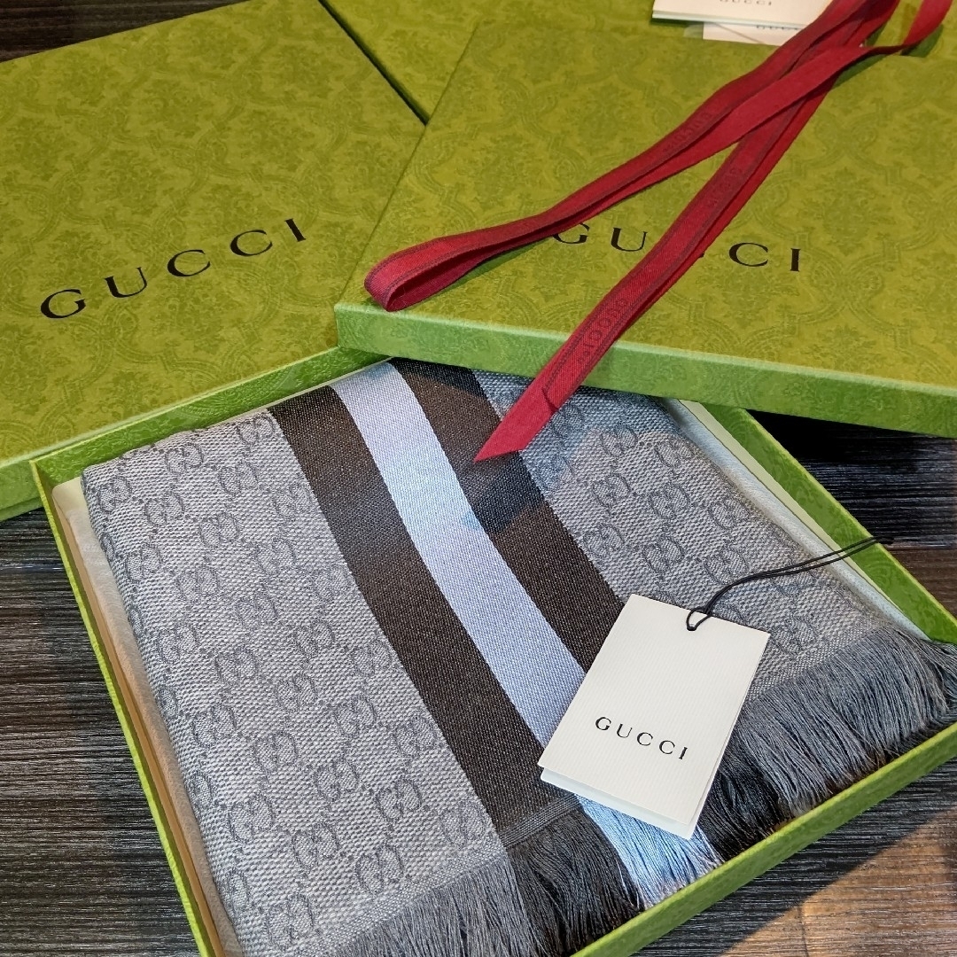 Gucci - ❤新品箱袋付き❤GUCCI マフラー ストール ショール スカーフ