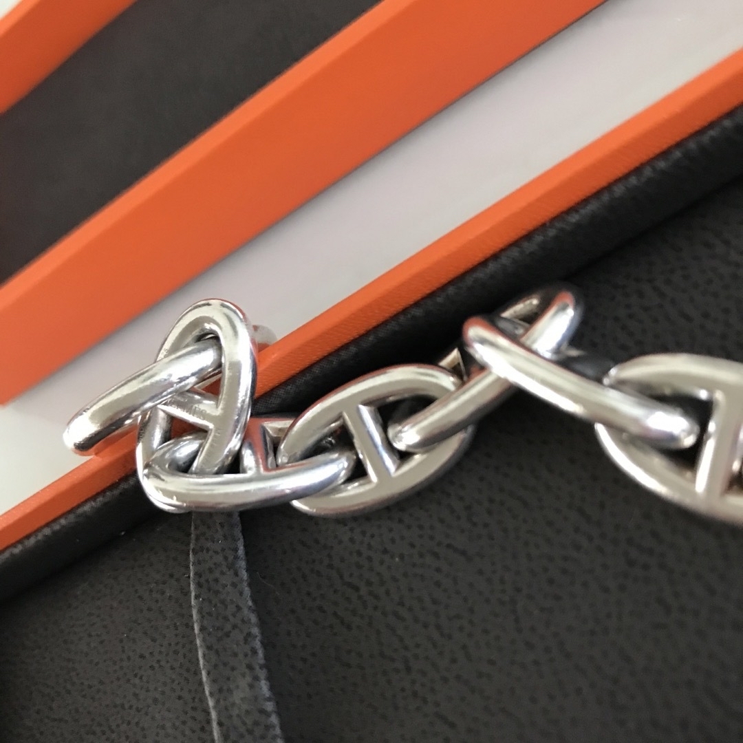 Hermes(エルメス)のエルメス　シェーヌダンクルGM メンズのアクセサリー(ブレスレット)の商品写真