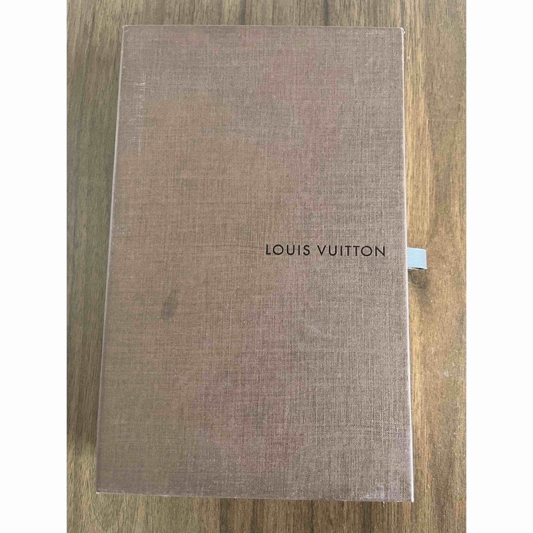 LOUIS VUITTON(ルイヴィトン)のLOUIS VUITTON 空箱 レディースのバッグ(ショップ袋)の商品写真