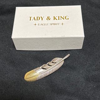 タディアンドキング(TADY&KING)のtady&king 先金特大フェザー　左向き(ネックレス)