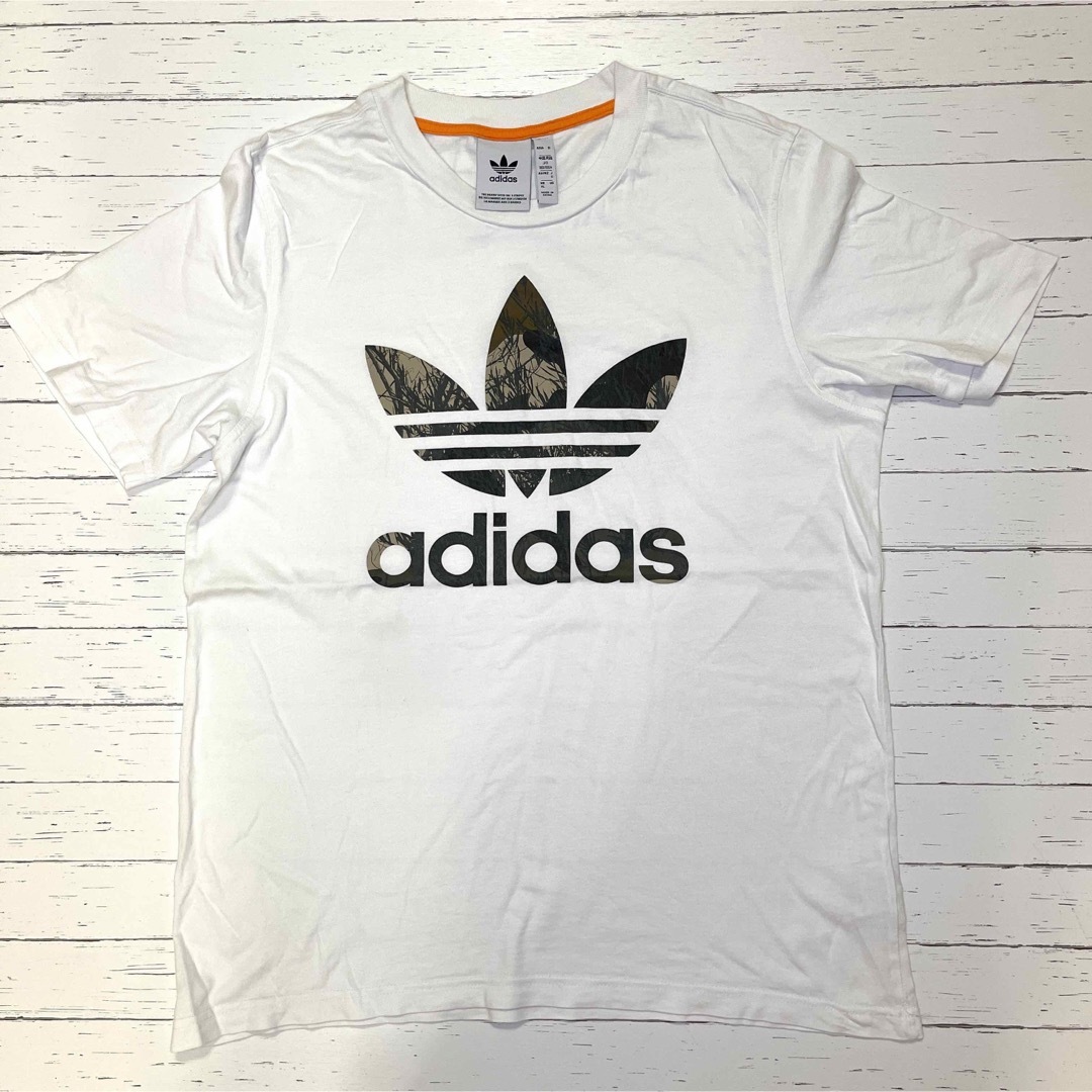 adidas(アディダス)の値下げ！【adidas】アディダス　カモデザイン　トレフォイルロゴ　Tシャツ メンズのトップス(Tシャツ/カットソー(半袖/袖なし))の商品写真