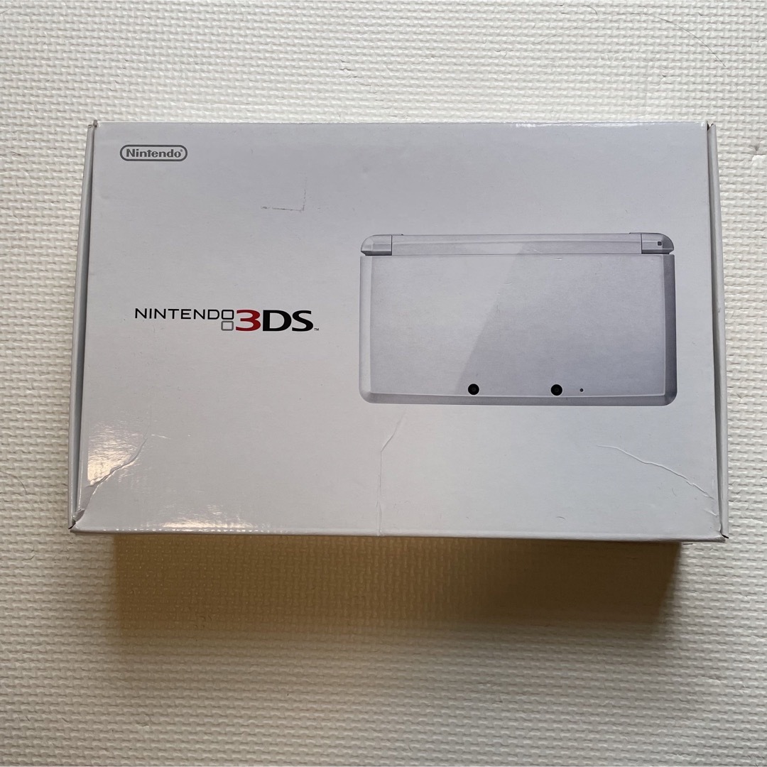 Nintendo 3DS  本体ピュアホワイト