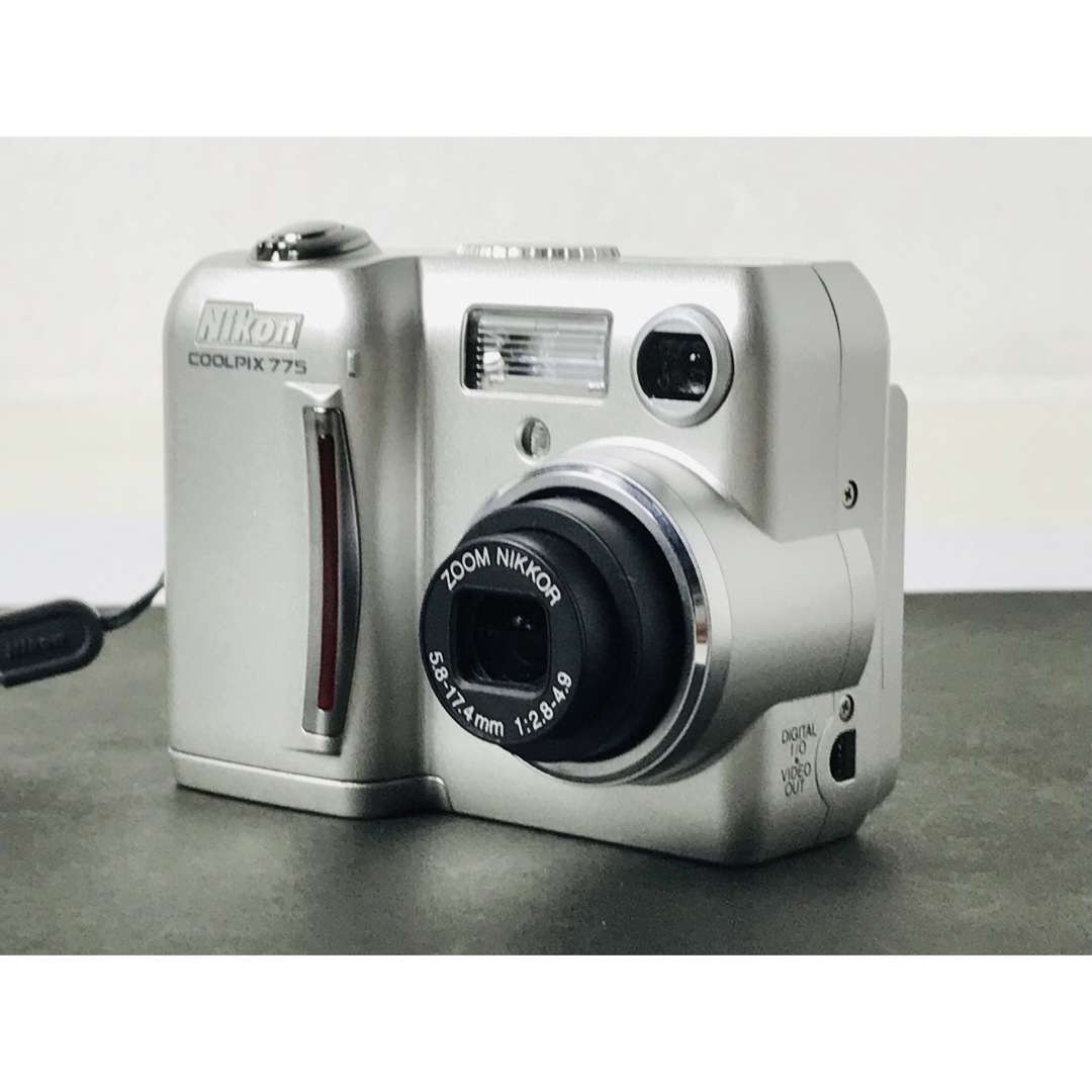 Nikon 美品 Nikon COOLPIX 775 ニコン デジカメ デジタルカメラの通販 by テン デジタルカメラ COOLPIX 775