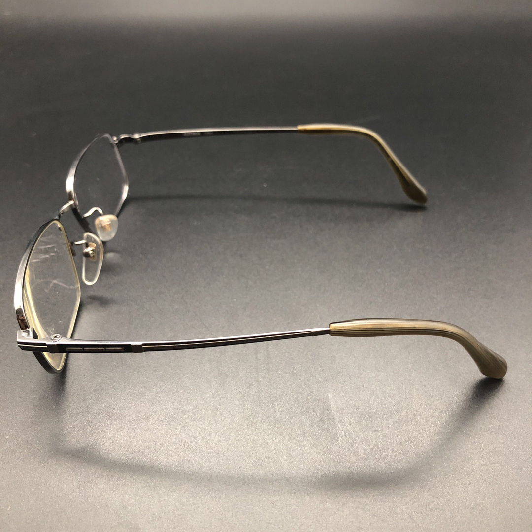 即決 AUTHOR 7300 ALL TITAN メガネ 眼鏡 メンズのファッション小物(サングラス/メガネ)の商品写真