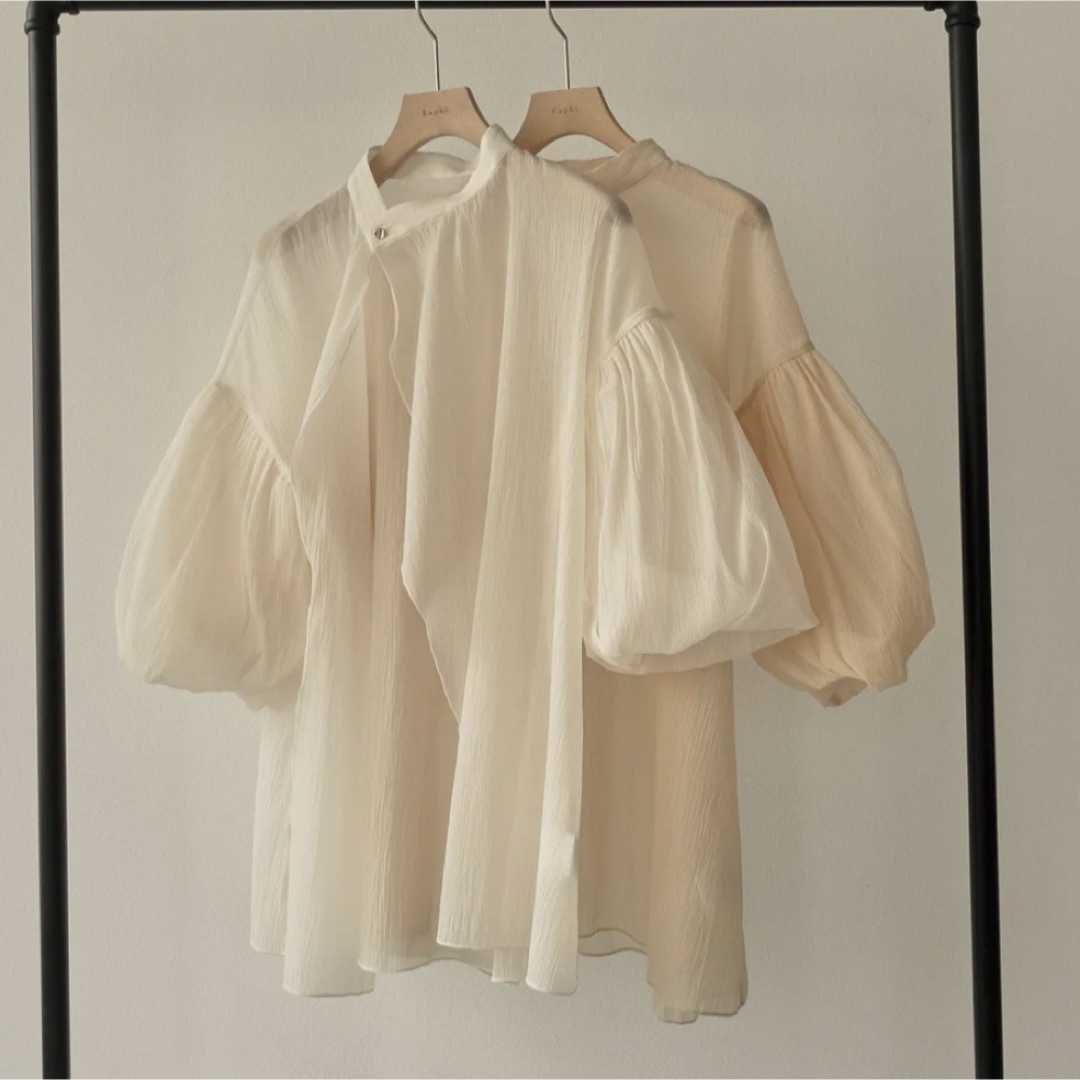 DEUXIEME CLASSE(ドゥーズィエムクラス)の【Èaphi】volume sleeve sheer blouse レディースのトップス(シャツ/ブラウス(長袖/七分))の商品写真