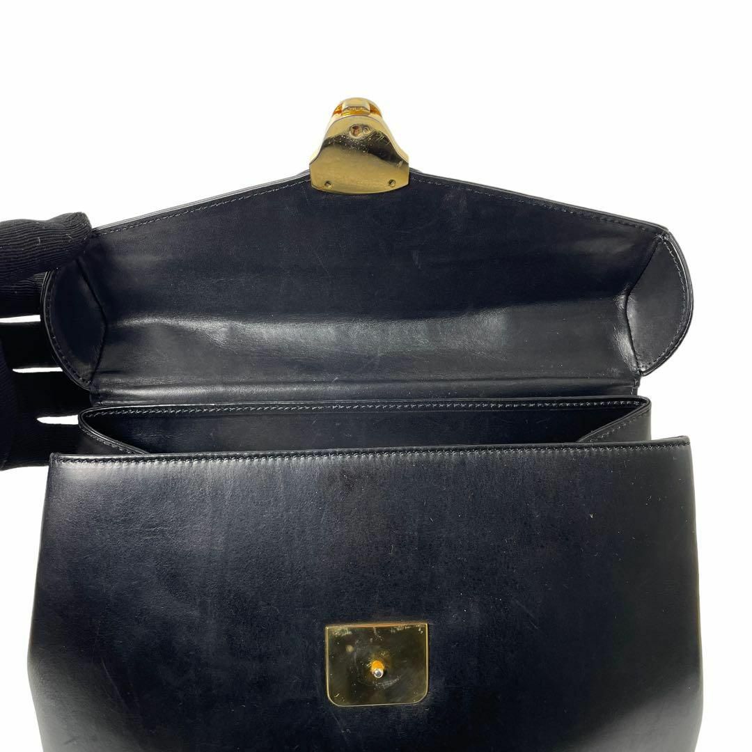 【美品】サルヴァトーレフェラガモ 黒レザー ハンドバッグ 2WAY ゴールド金具