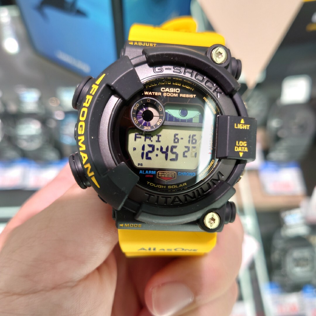 G-SHOCK GW-8200K-9JR 新品