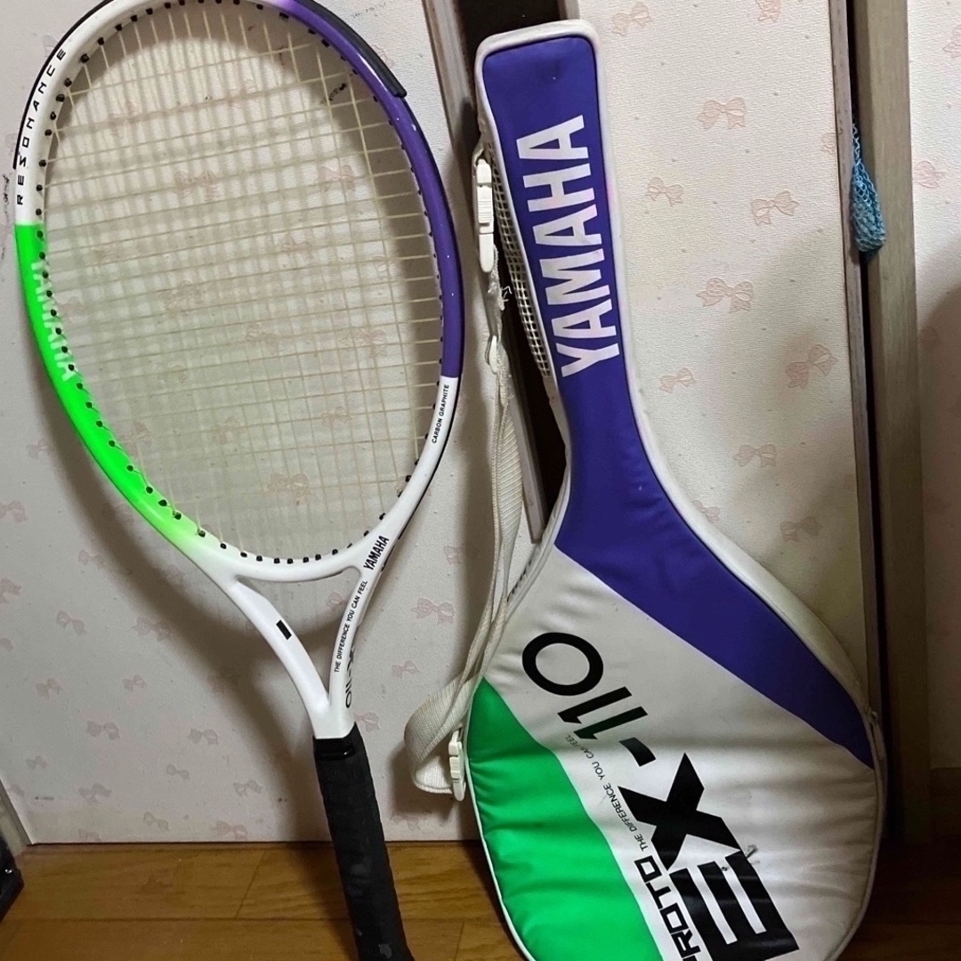 ヤマハ(ヤマハ)のYAMAHA PROTO EX-110 テニスラケット　カバー付き スポーツ/アウトドアのテニス(ラケット)の商品写真