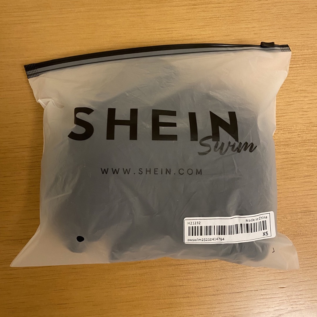 shein ツイストフロント ビキニ水着 レディースの水着/浴衣(水着)の商品写真