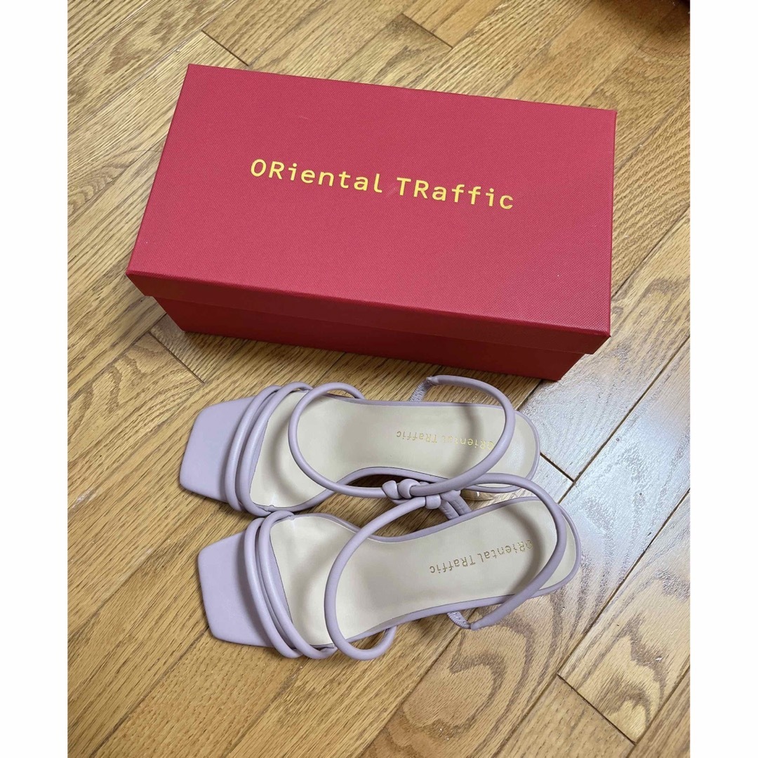 ORiental TRaffic(オリエンタルトラフィック)のORiental TRaffic ナローストラップクリアヒールサンダル　【美品】 レディースの靴/シューズ(サンダル)の商品写真