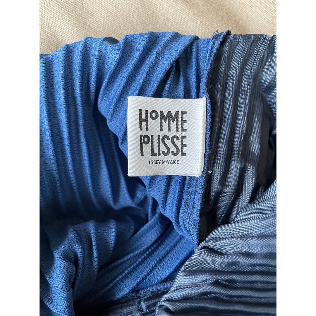 ISSEY MIYAKE(イッセイミヤケ)のhomme plisse issey miyake  パンツ　2 メンズのパンツ(スラックス)の商品写真