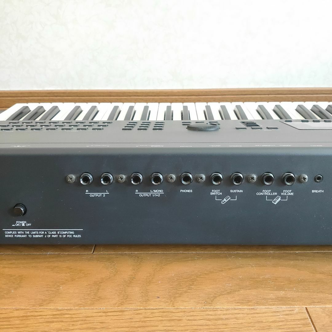 ヤマハ(ヤマハ)のガッキー様　YAMAHA　SY77　ヤマハ　シンセサイザー　定価30万 楽器の鍵盤楽器(キーボード/シンセサイザー)の商品写真