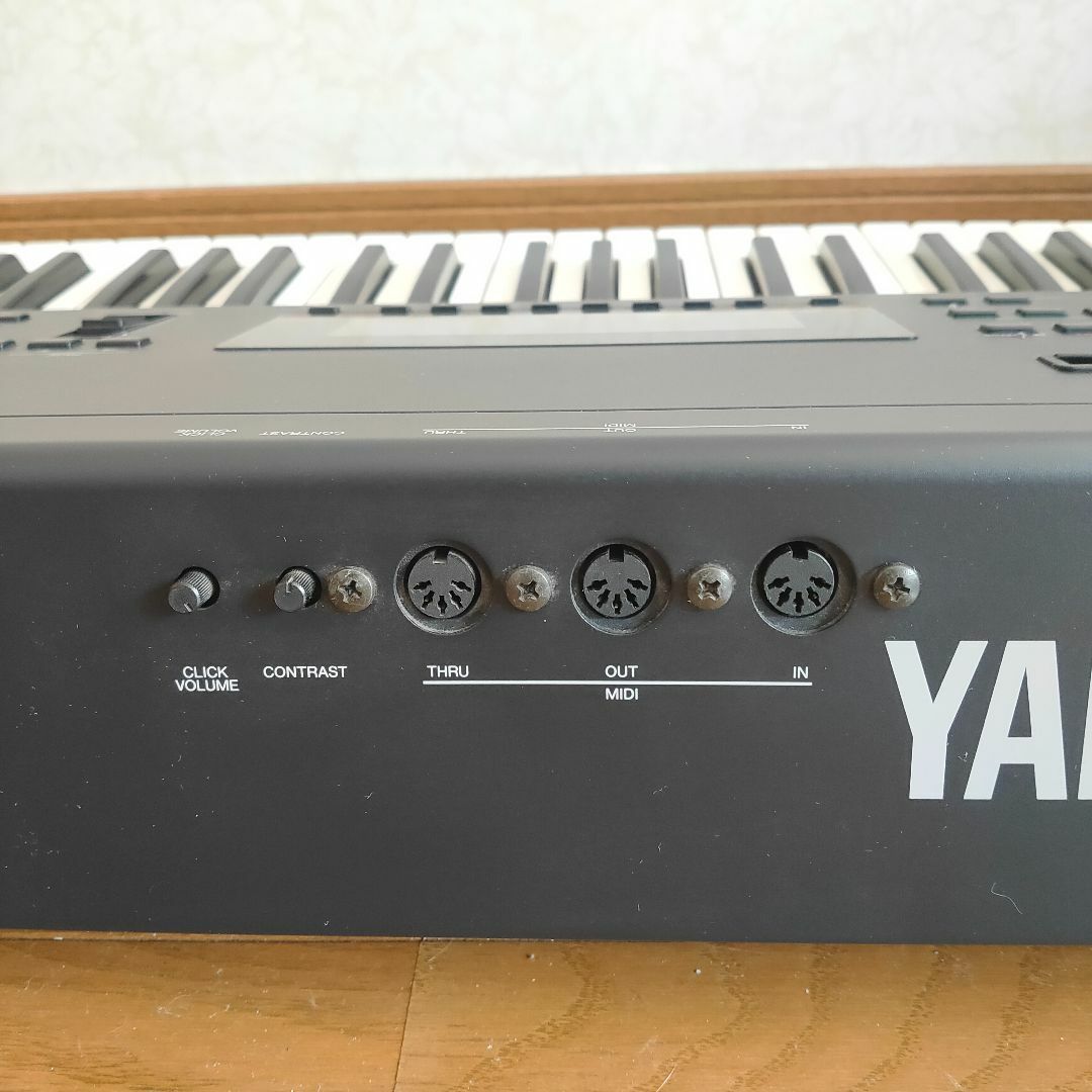 ヤマハ(ヤマハ)のガッキー様　YAMAHA　SY77　ヤマハ　シンセサイザー　定価30万 楽器の鍵盤楽器(キーボード/シンセサイザー)の商品写真