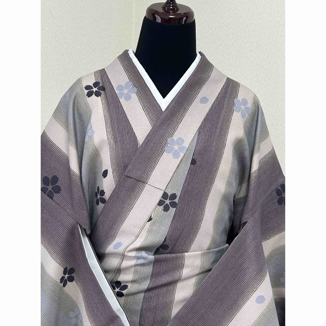送関込 洗える着物 お洒落小紋 袷 変わり縞 舞花文 お洒落カラー